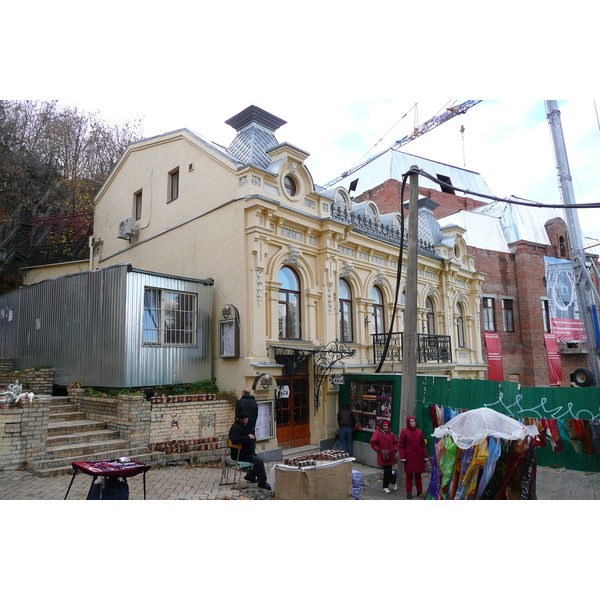 รูปถ่าย ยูเครน(Ukraine) เคียฟ(Kiev) ปอดิลด้านตะวันตก(Podil West) 2007-11 85