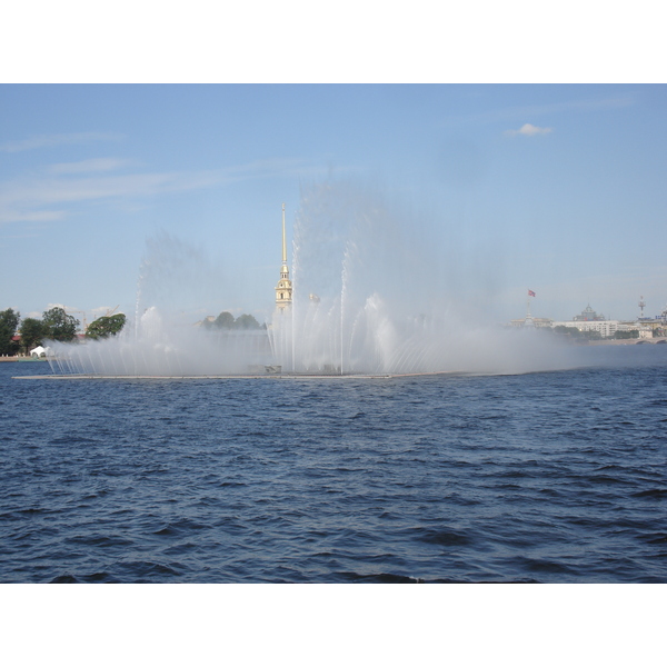 รูปถ่าย รัสเซีย(Russia) เซนต์ปีเตอร์สเบิร์ก(St Petersburg) เนวา(Neva) 2006-07 10