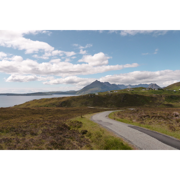 รูปถ่าย อังกฤษ(United Kingdom) เกาะสกาย(Skye) เทือกเขาคูลิน(The Cuillin) 2011-07 17
