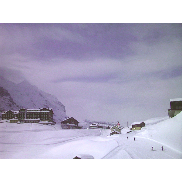 รูปถ่าย สวิสเซอร์แลนด์(Switzerland) กรินเดลวัลด์(Grindelwald) 1999-04 9