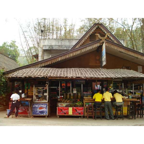 รูปถ่าย ไทย(Thailand) ถนนจากเชียงใหม่ไปปาย(Chiang Mai to Pai road) 2007-02 25