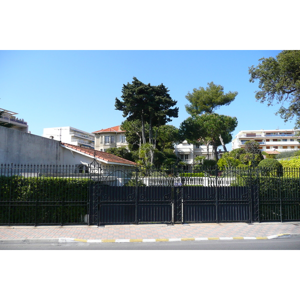 รูปถ่าย ฝรั่งเศส(France) คานส์(Cannes) หาดกาซาแญร์(Plage Gazagnaire) 2008-03 84