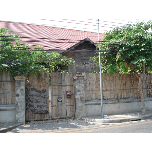 รูปถ่าย ไทย(Thailand) เชียงใหม่(Chiang Mai) ข้างในคุเมืองเชียงใหม่(Inside Canal) 2006-04 5