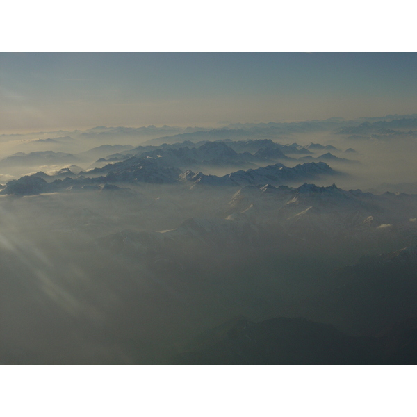 รูปถ่าย ออสเตรีย(Austria) เทืยกเขาแอลป์ (จากมิลานไปมิวนิค)(Alpes(Milan To Munich)) 2005-03 3