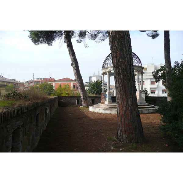 รูปถ่าย อิตาลี(Italy) โรม(Rome) วิลลาชาร์รา(Villa Sciarra) 2007-11 49
