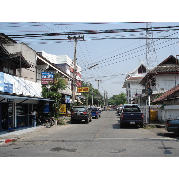 รูปถ่าย ไทย(Thailand) เชียงใหม่(Chiang Mai) ข้างในคุเมืองเชียงใหม่(Inside Canal) 2006-04 25
