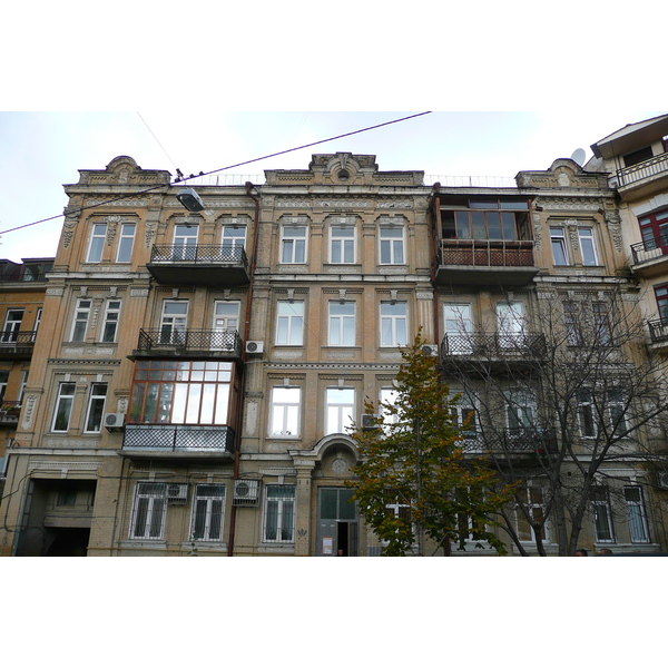 รูปถ่าย ยูเครน(Ukraine) เคียฟ(Kiev) กูเดรียเวท(Kudriavets) 2007-11 15