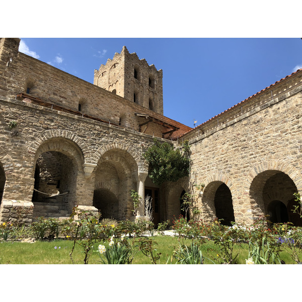 รูปถ่าย ฝรั่งเศส(France) แอบบีแซ็งมาร์แต็งดูกานีกู(Abbaye Saint Martin du Canigou) 2018-04 141