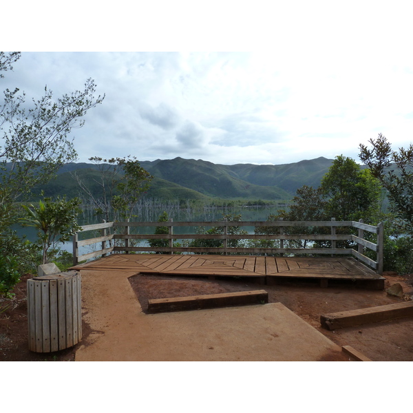 รูปถ่าย นิวแคลิโดเนีย(New Caledonia) อุทยานริเวียร์เบลอ(Parc de la Riviere Bleue) 2010-05 130