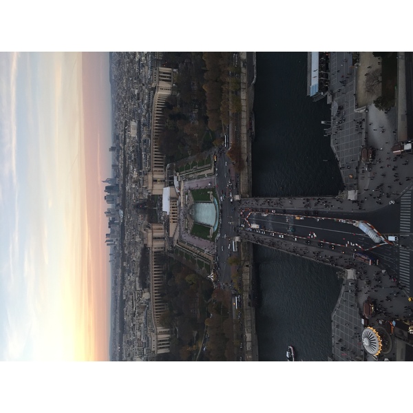 รูปถ่าย ฝรั่งเศส(France) ปารีส(Paris) หอไอเฟล(Eiffel tower) 2015-11 50