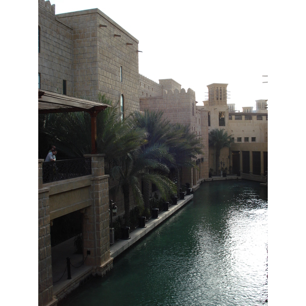 รูปถ่าย สหรัฐอาหรับเอมิเรตส์(United Arab Emirates) ดูไบ(Dubai) มะดีนัตจุมัยเราะห์(Medina Jumeirah) 2007-03 49