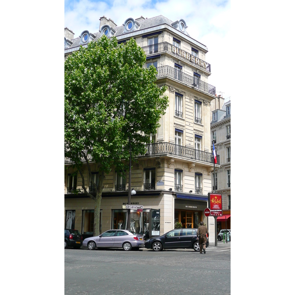 รูปถ่าย ฝรั่งเศส(France) ปารีส(Paris) บูเลอวาร์ด  มาเลแอร์บ(Boulevard Malesherbes) 2007-05 60