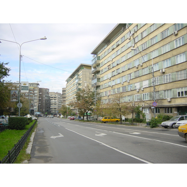 รูปถ่าย โรมาเนีย(Romania) บูคาเรสต์(Bucharest) 2003-10 77