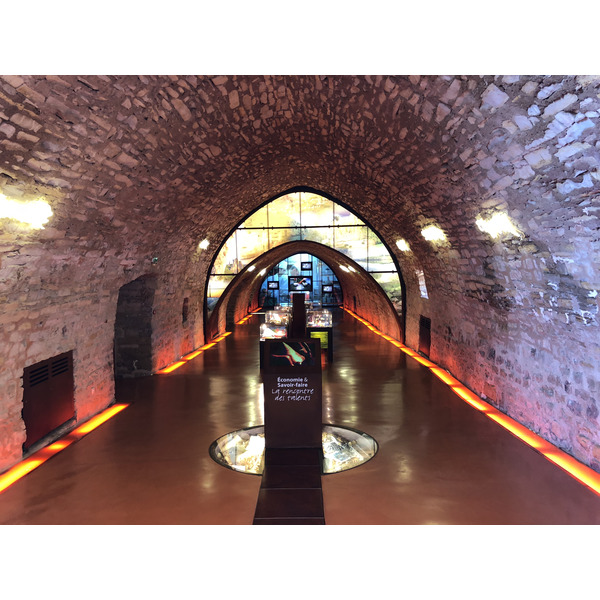 รูปถ่าย ฝรั่งเศส(France) มีโย(Millau) 2018-04 1