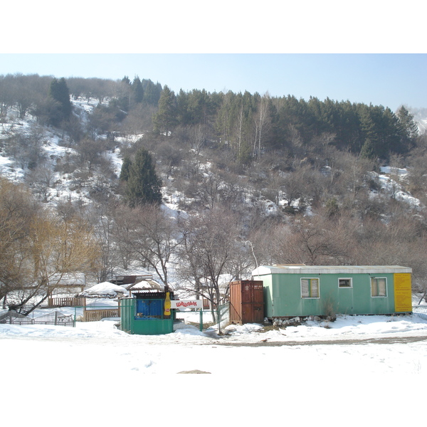 รูปถ่าย คาซัคสถาน(Kazakhstan) อุทยานแห่งชาติอีเลอาลาเตา(Ile Alatau National Park) 2007-03 103