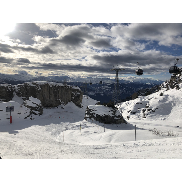 รูปถ่าย สวิสเซอร์แลนด์(Switzerland) ครองส์-มงตานา(Crans Montana) 2020-12 132