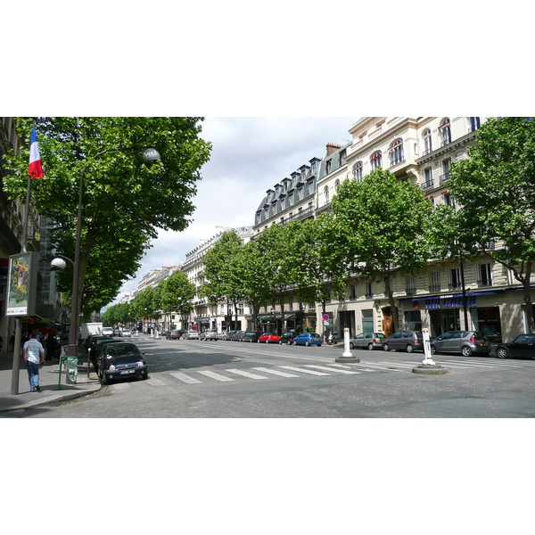 รูปถ่าย ฝรั่งเศส(France) ปารีส(Paris) บูเลอวาร์ด  มาเลแอร์บ(Boulevard Malesherbes) 2007-05 20