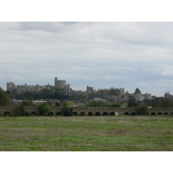 รูปถ่าย อังกฤษ(United Kingdom) วินซอร์(Windsor) 2001-04 0