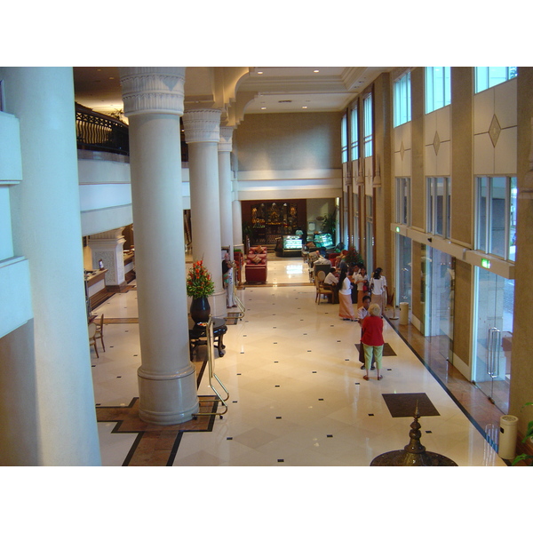 รูปถ่าย พม่า(Myanmar) ย่างกุ้ง(Yangon) โรงแรมพาร์กรอยัล(Park Royal Hotel) 2005-01 9