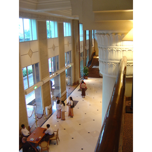 รูปถ่าย พม่า(Myanmar) ย่างกุ้ง(Yangon) โรงแรมพาร์กรอยัล(Park Royal Hotel) 2005-01 14
