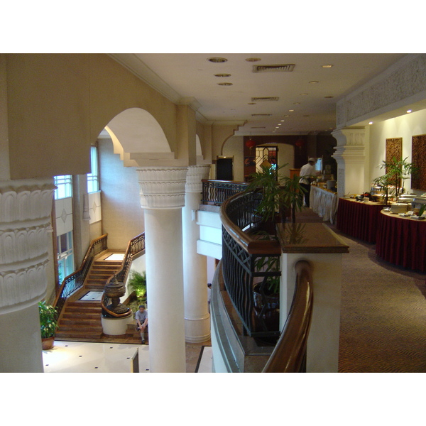 รูปถ่าย พม่า(Myanmar) ย่างกุ้ง(Yangon) โรงแรมพาร์กรอยัล(Park Royal Hotel) 2005-01 13