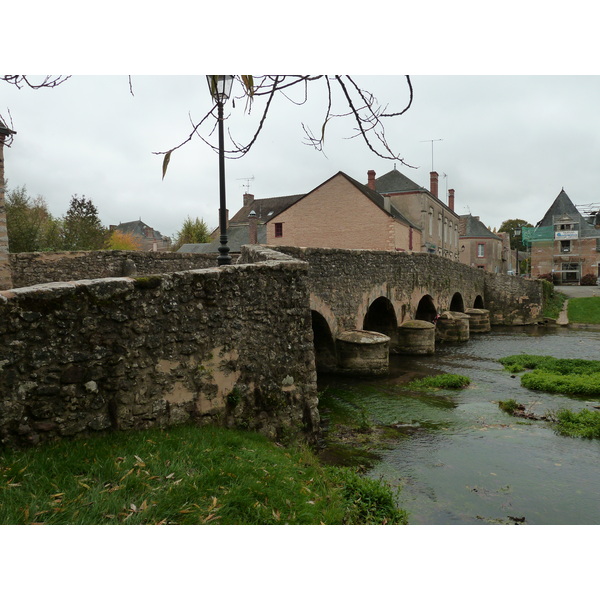 รูปถ่าย ฝรั่งเศส(France) อาญีแยร์-ซูร์-แวกร์(Asnieres sur Vegre) 2010-11 18