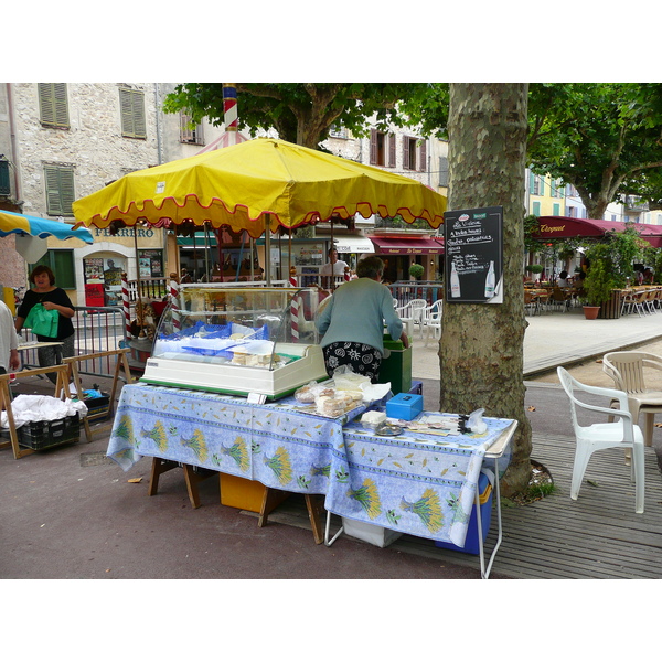 รูปถ่าย ฝรั่งเศส(France) วังซ์(Vence) จัตุรัสกร็องฌาร์แด็ง(Place du Grand Jardin) 2007-07 14