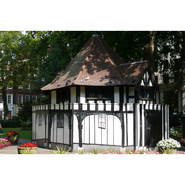 รูปถ่าย อังกฤษ(United Kingdom) ลอนดอน(London) จัตุรัสโซโห(Soho Square) 2007-09 43