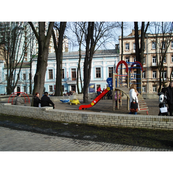 รูปถ่าย ยูเครน(Ukraine) เคียฟ(Kiev) เชฟเชนกา(Shevchenka) 2007-03 55