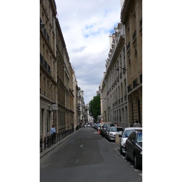 รูปถ่าย ฝรั่งเศส(France) ปารีส(Paris) บูเลอวาร์ด  มาเลแอร์บ(Boulevard Malesherbes) 2007-05 120