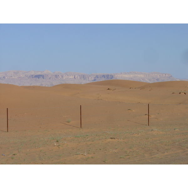 รูปถ่าย สหรัฐอาหรับเอมิเรตส์(United Arab Emirates) จากดูไบไปถนนอัลอิน(Dubai to Al Ain road) 2005-03 0
