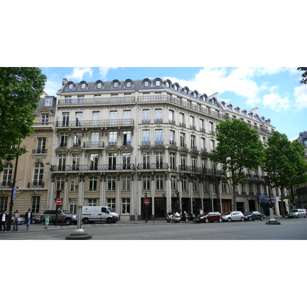 รูปถ่าย ฝรั่งเศส(France) ปารีส(Paris) บูเลอวาร์ด  มาเลแอร์บ(Boulevard Malesherbes) 2007-05 88