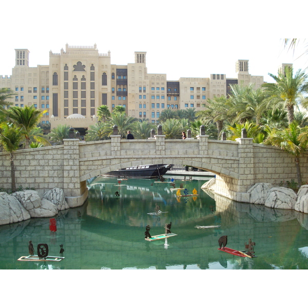 รูปถ่าย สหรัฐอาหรับเอมิเรตส์(United Arab Emirates) ดูไบ(Dubai) มะดีนัตจุมัยเราะห์(Medina Jumeirah) 2007-03 62