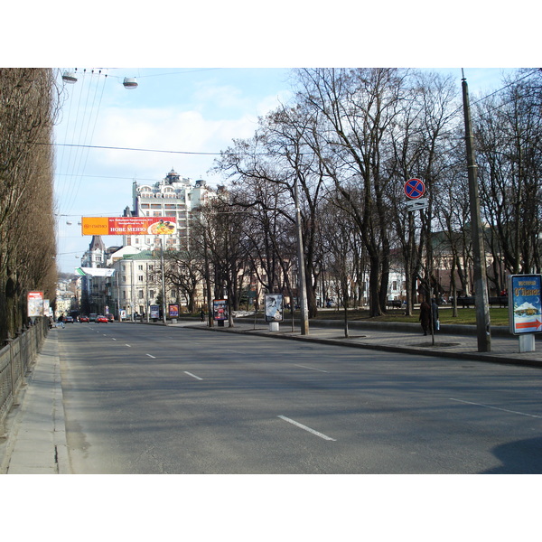 รูปถ่าย ยูเครน(Ukraine) เคียฟ(Kiev) เชฟเชนกา(Shevchenka) 2007-03 54