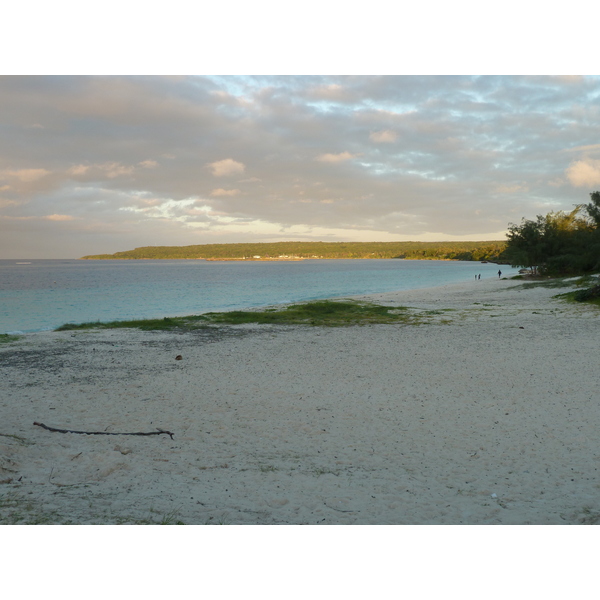 รูปถ่าย นิวแคลิโดเนีย(New Caledonia) เกาะลีฟู(Lifou) เว(We) 2010-05 24