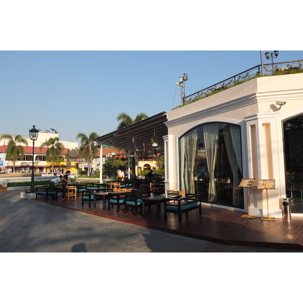 รูปถ่าย ลาว(Laos) เวียงจันทน์(Vientiane) 2012-12 263