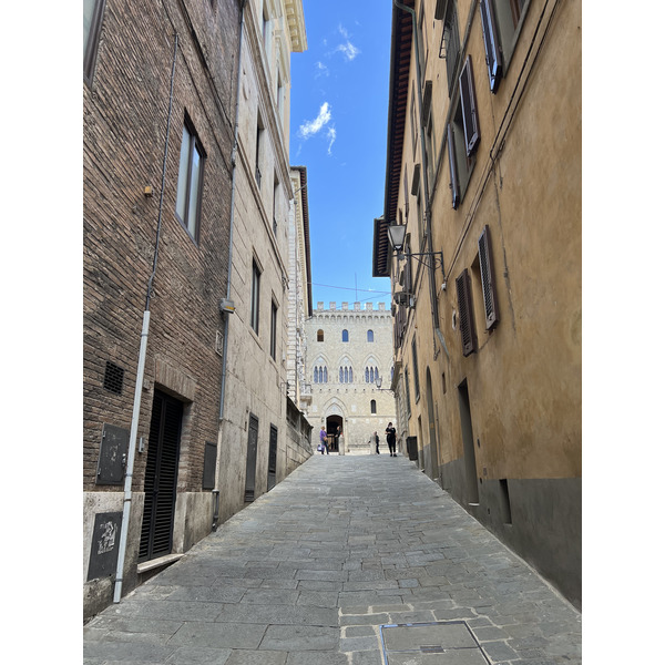 รูปถ่าย อิตาลี(Italy) ซีเอน่า(Siena) 2021-09 28
