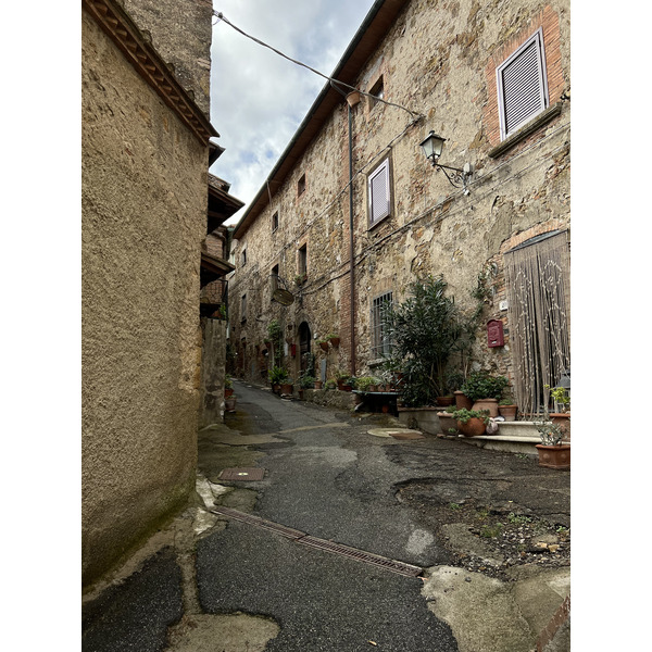 รูปถ่าย อิตาลี(Italy) ลาซัสซา(La Sassa) 2021-09 31