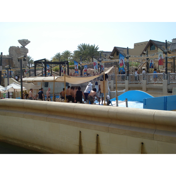 รูปถ่าย สหรัฐอาหรับเอมิเรตส์(United Arab Emirates) ดูไบ(Dubai) สวนน้ำไวลด์วาดี(Wild Wadi) 2007-03 232
