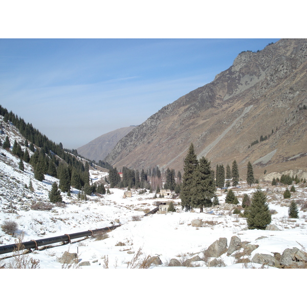 รูปถ่าย คาซัคสถาน(Kazakhstan) อุทยานแห่งชาติอีเลอาลาเตา(Ile Alatau National Park) 2007-03 73