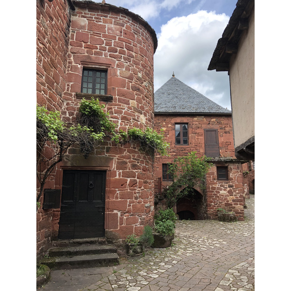 รูปถ่าย ฝรั่งเศส(France) กอลงฌ์-ลา-รูฌ(Collonges la Rouge) 2018-04 45