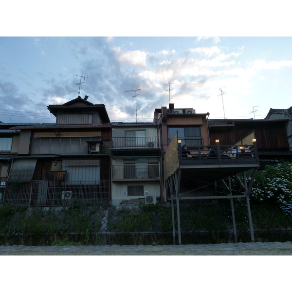 รูปถ่าย ญี่ปุ่น(Japan) เกียวโต(Kyoto) แม่น้ำคาโมะ(Kamo River) 2010-06 1