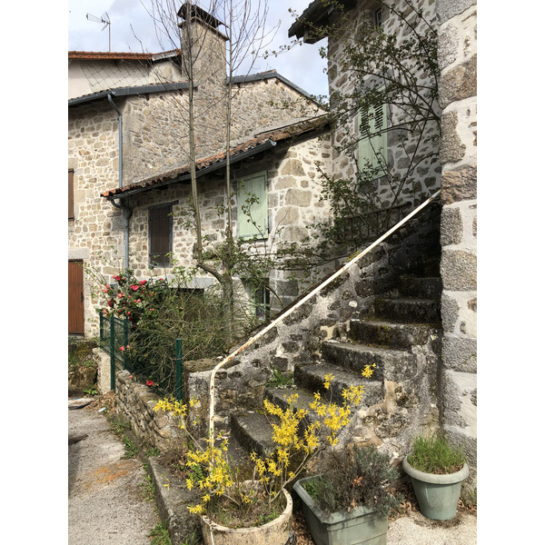รูปถ่าย ฝรั่งเศส(France) มาร์กอแลส(Marcoles) 2018-04 6