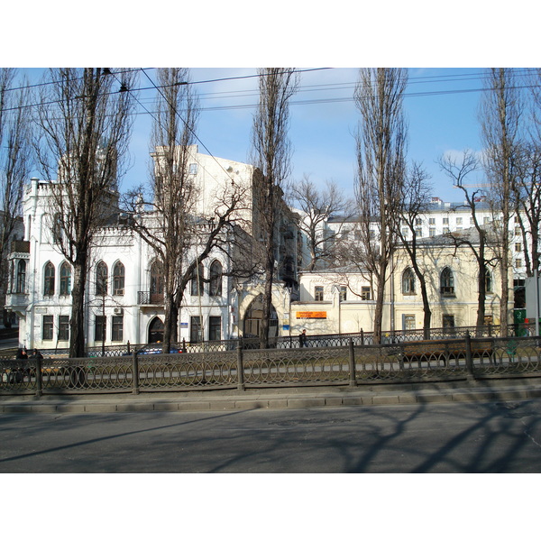 รูปถ่าย ยูเครน(Ukraine) เคียฟ(Kiev) เชฟเชนกา(Shevchenka) 2007-03 23