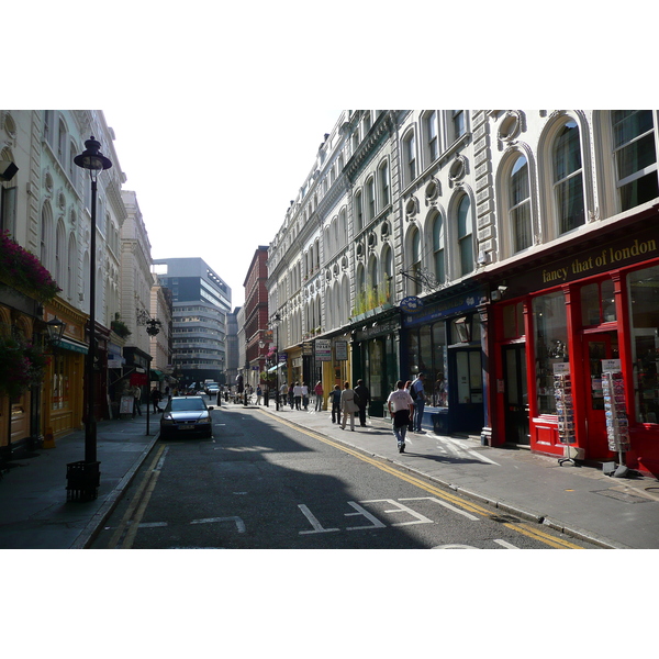 รูปถ่าย อังกฤษ(United Kingdom) ลอนดอน(London) ถนนมิวเซียม(Museum Street) 2007-09 9
