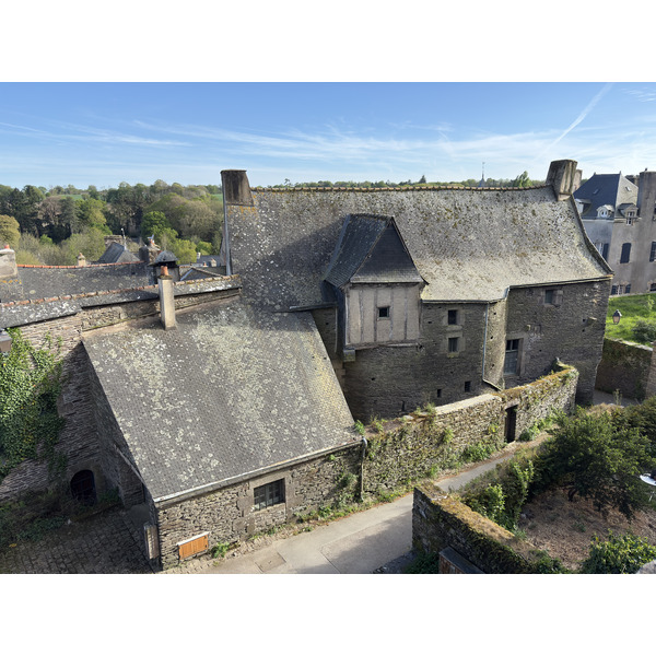 รูปถ่าย ฝรั่งเศส(France) รอชฟอร์-อ็อง-แตร์(Rochefort en terre) 2026-04 8