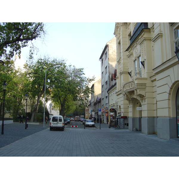 รูปถ่าย สโลวะเกีย(Slovakia) บราทิสลาวา(Bratislava) 2004-11 21