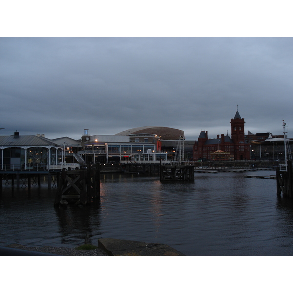 รูปถ่าย อังกฤษ(United Kingdom) คาร์ดิฟ(Cardiff) 2006-05 2