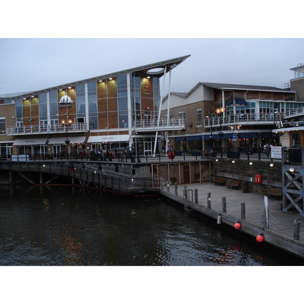 รูปถ่าย อังกฤษ(United Kingdom) คาร์ดิฟ(Cardiff) 2006-05 0