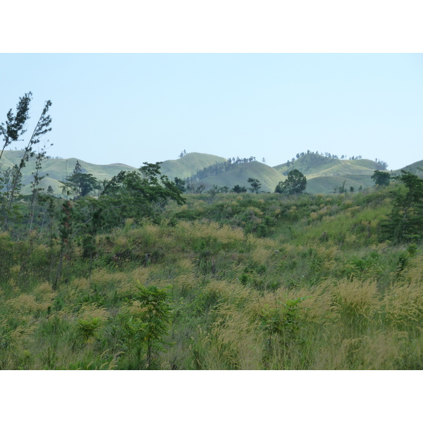 รูปถ่าย ฟิจิ(Fiji) ถนนจากนาดีไปนาตาโดลา(Nadi to Natadola road) 2010-05 3